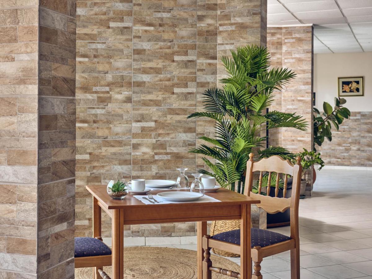 לגאנאס Alkyonis Hotel מראה חיצוני תמונה