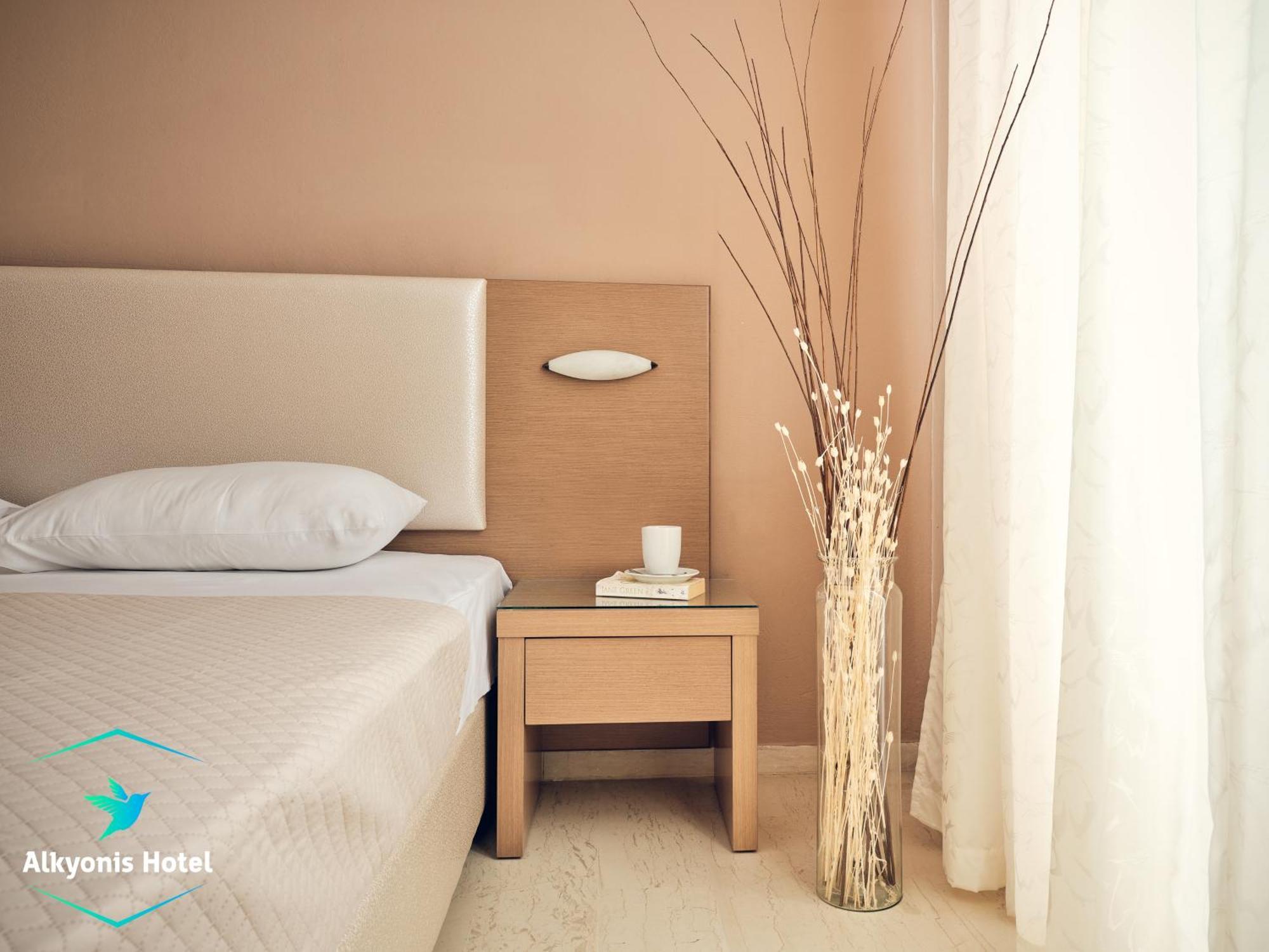 לגאנאס Alkyonis Hotel מראה חיצוני תמונה