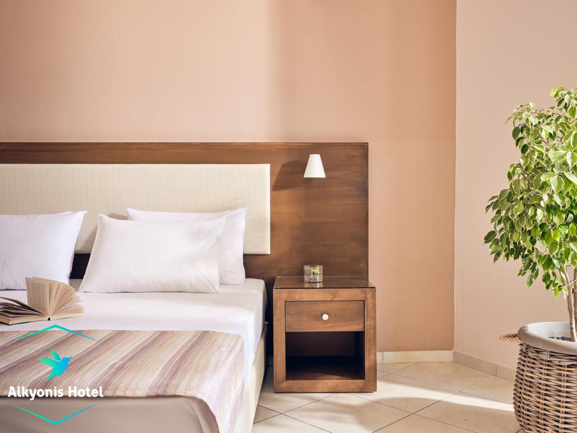 לגאנאס Alkyonis Hotel מראה חיצוני תמונה