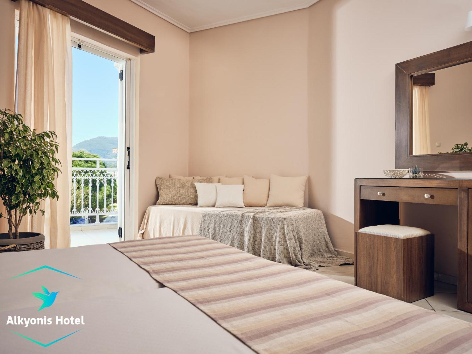 לגאנאס Alkyonis Hotel מראה חיצוני תמונה