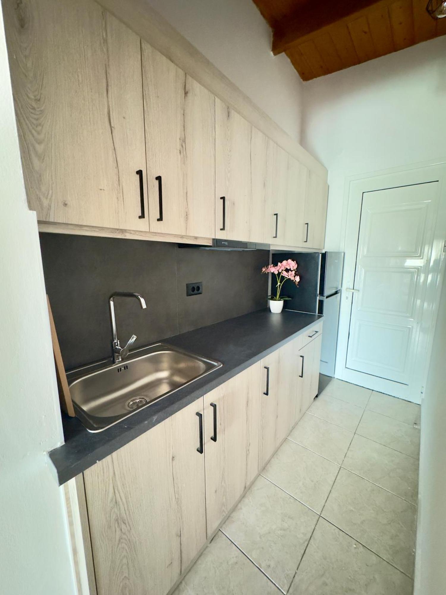 לגאנאס Alkyonis Hotel מראה חיצוני תמונה
